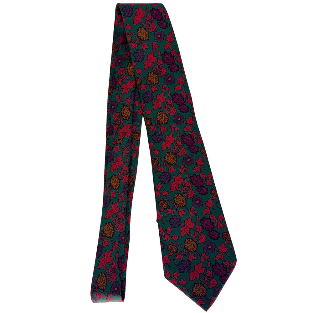 Hermes Paris Mens Silk Tie Green Red Floral Leaf Pattern Botanical Necktie